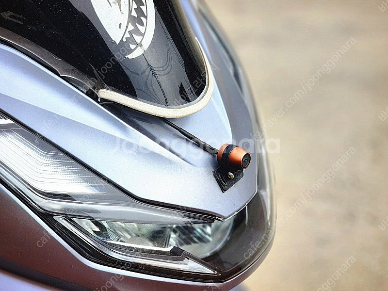 서울 21년식 PCX125 ABS 블박튜닝 팝니다--6